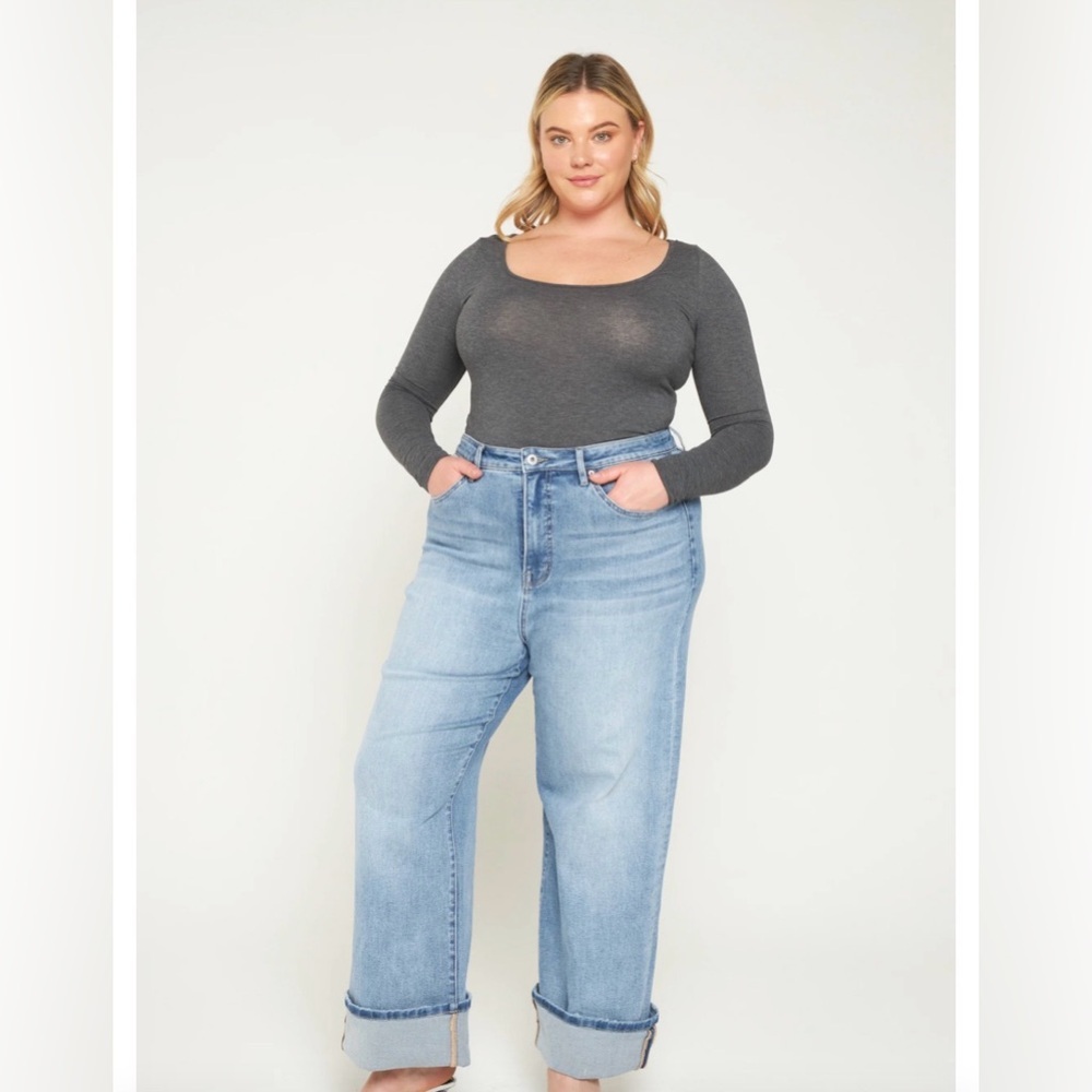 Mica wide Leg tummy tuck RELAXED CUFFED LEG. Plus